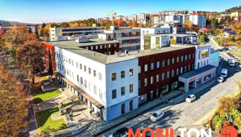 Brillovka|zdravotní centrum - administrativní budova - obchodní pasáž - Bezručova 211
