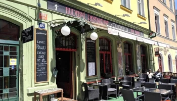 Hudební Charleston - 186 00 Praha 8-Karlín