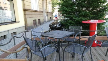 Kavárna u Štefánika - Štefánikova 20