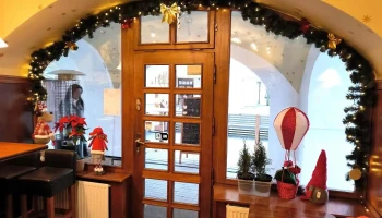 Malé Bistro Kafé - 794 01 Krnov 1-Pod Bezručovým Vrchem