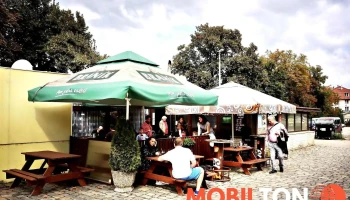 Nádražní restaurace Braník - 147 00 Praha 4-Braník