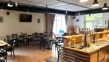 Penzion a restaurace U Řeky - Husovo Nám. 139