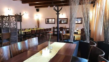 Restaurace Za 5 Dvanáct - 744 01 Frenštát Pod Radhoštěm