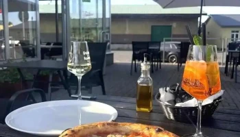 Scuderia pizza - 408 01, Tř. 9. Května 1562/68