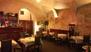 U Tří Zlatých hvězd - 118 00 Malá Strana