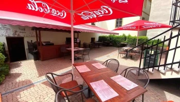 Woolie’s restaurant - Na Valích 387