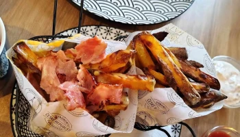 Yassan Bistro - České Armády 411/9