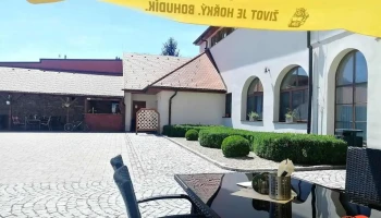 Zámeček Strání - Nám. U Zámečku 71