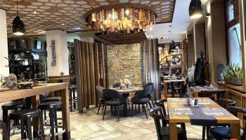 Zappa's restaurant - 736 01 Havířov 1-Město