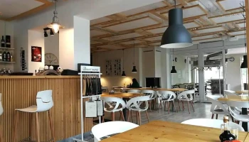Čínská restaurace Sokolovna, přízemí - Studentská 758