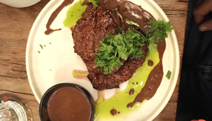 Adams Bar Bistro Steak - Vnitřní Město