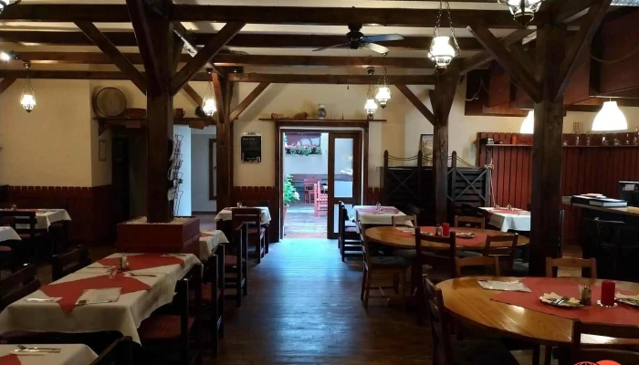 Agostini restaurant - 753 01 Hranice 1