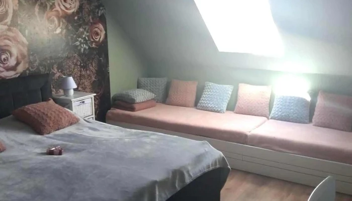 Apartments Sharka -    Sarka Justrova Pronajem Rekreačniho Apartmanu - Folknáře