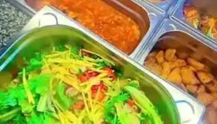 Asia Hong Phat Buffet Sushi Videa - Svazarmovská 2638