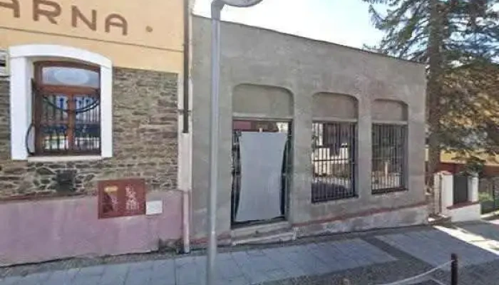 Avalanche Burger -  Street View A 360deg - Cesta Svobody 220/20