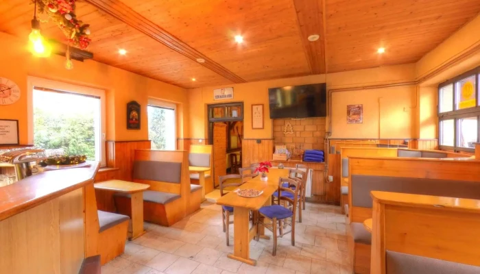 Baba Jaga Pizza -  Street View A 360deg - Valašská Bystřice
