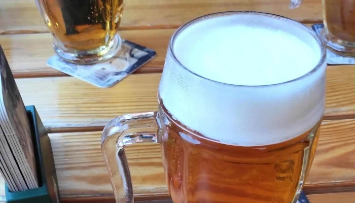 Bar U Krtka -  Adresa - Nám. Krále Jiřího Z Poděbrad 44
