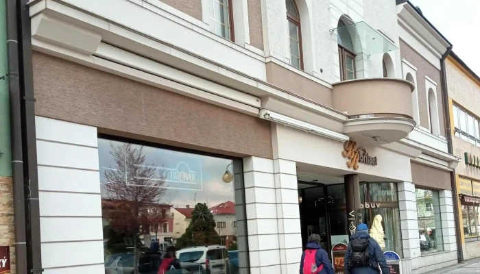 Billbar -  Kavarna A Bar - Masarykovo Nám. 183