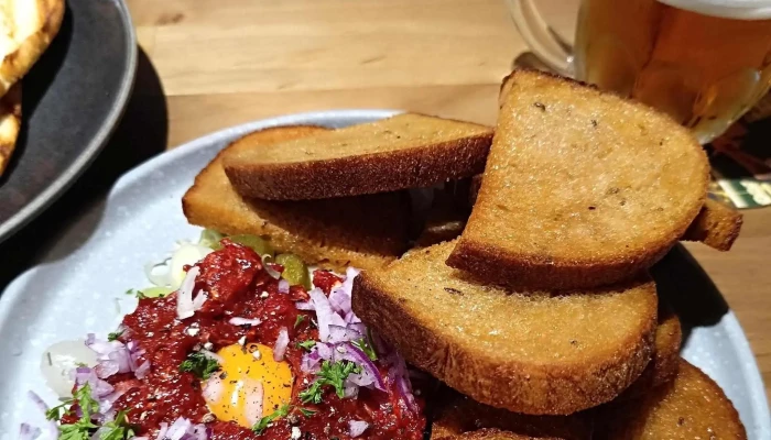 Bistro A Hospudka U Katovky Mirove Nam 78 - Mírové Nám. 78