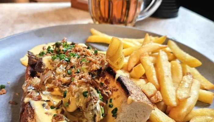 Bistro Bar Brothers Nejnovejsi - Tř. Tomáše Bati 204