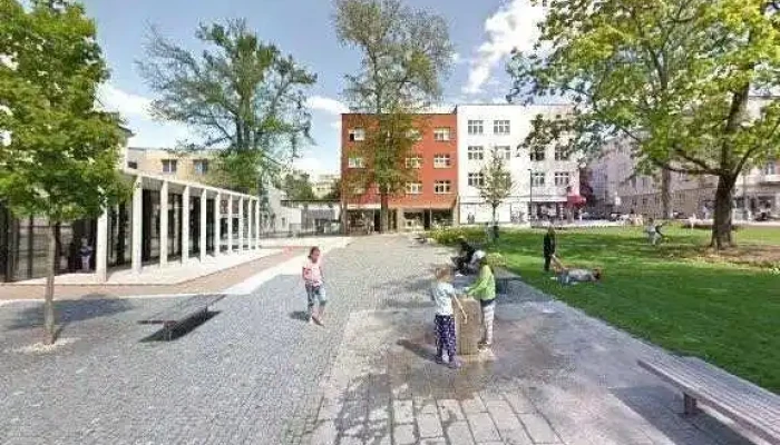 Bistro Bar Brothers Street View A 360deg - Tř. Tomáše Bati 204