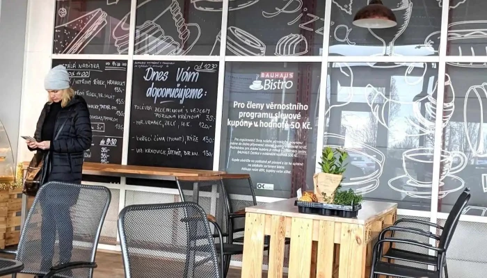 Bistro Bauhaus Ok Bistro -  Vzhled A Atmosfera - Čestlice-říčany U Prahy