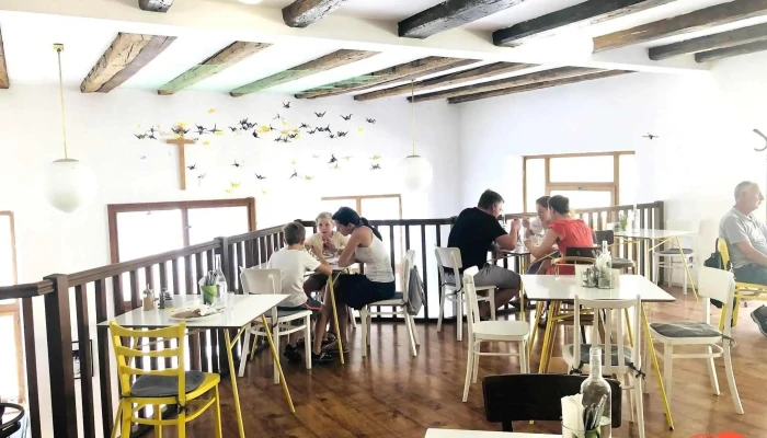 Bistro Bistrá kráva - 779 00 Olomouc 9