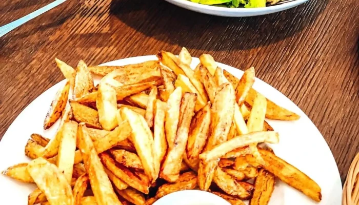 Bistro Cafe Dai Marinai Jidlo A Piti - Ke Kopanině 421