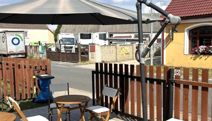 Bistro Na Cestach Vse - Chýšská 3