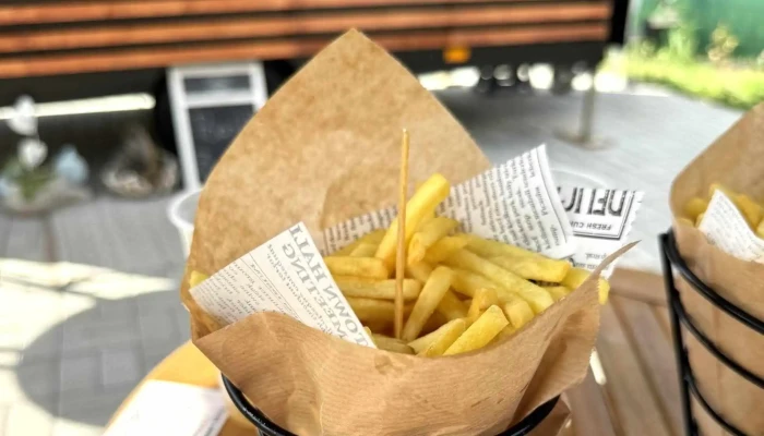 Bistro Na Cestach čislo - Chýšská 3