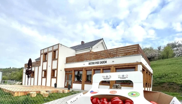 Bistro Pod Sadem -  Blizko Mě - Zlín-želechovice Nad Dřevnicí