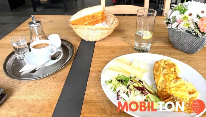 Bistro Pod Sadem -  Jidlo A Piti - Zlín-želechovice Nad Dřevnicí