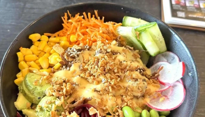 Bistro Poke Bowl Jihlava -  Jidlo A Piti - Pelhřimovská 70