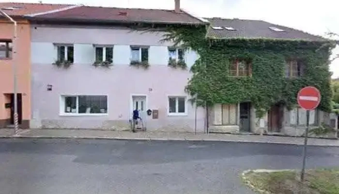 Bistro U Jendy -  Street View A 360deg - Mírové Nám. 82