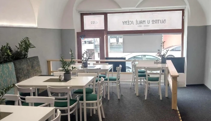 Bistro U Male Sceny Vse - Mariánské Nám. 122