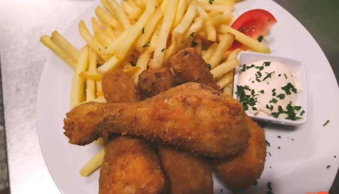 Bistro U Martyho -  Hranolky - Nám. Čsl. Armády 341