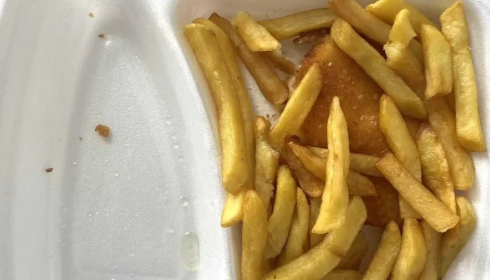 Bistro U Tri Holek Jidlo A Piti - Nám. Benedikta Rejta 2301 440 01