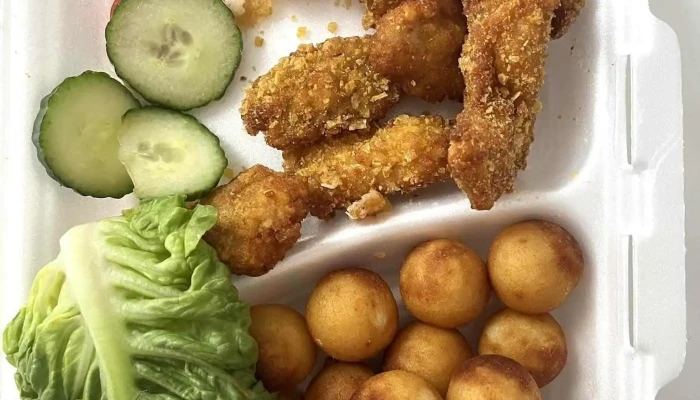 Bistro U Tri Holek Nejnovejsi - Nám. Benedikta Rejta 2301 440 01
