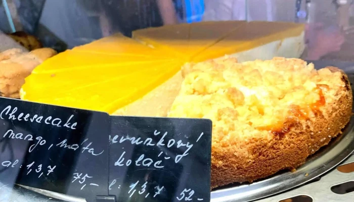 Bistro Uvaly Adresa - Nám. Arnošta Z Pardubic 6