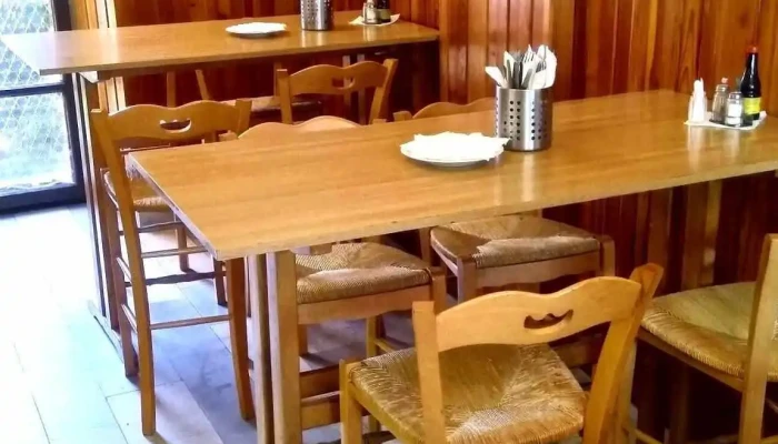 Bufet V Podloubi Vse - Nám. T. G. Masaryka 112