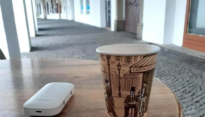 Cafe Andel Telefon - Město