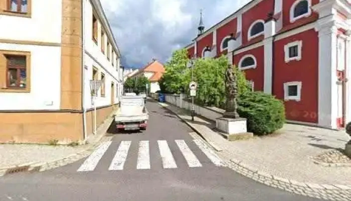 Cafe Kelly Street View A 360deg - Kostelní 83