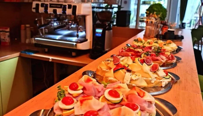 Café Maroszek - 739 61 Třinec 1-Lyžbice