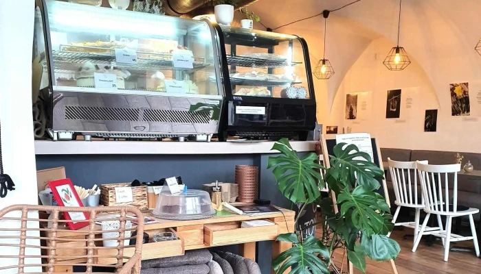 Cafe Topofka Katalog - Nám. Dr. E. Beneše 18