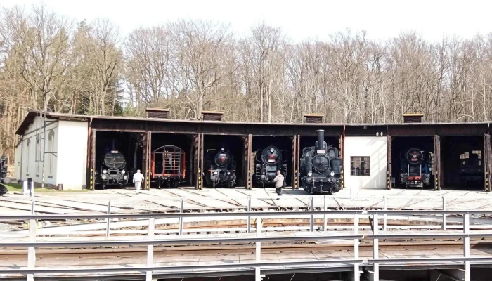 Cd Muzeum 9 Května 255 - 9. Května 255