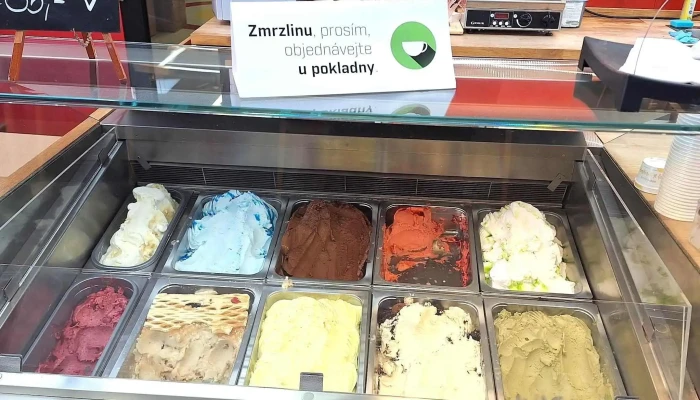 Centrum Na Fialce -  Slevy - Mánesova 2530