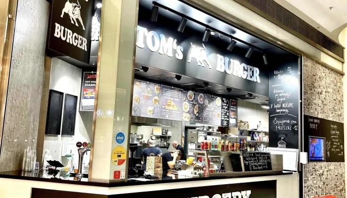 Centrum Černý Most- Tom's Burger - 198 19 Praha 14-Černý Most