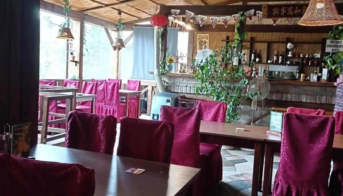 Cinska Restaurace Shan Shui Ren Jia Vzhled A Atmosfera - Mírové Nám. 52