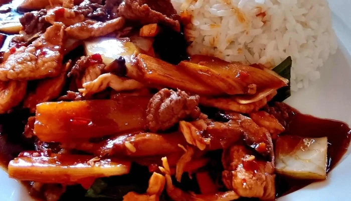 Cinska Restaurace U Zlateho Draka Hledam - Masarykovo Nám. 1191