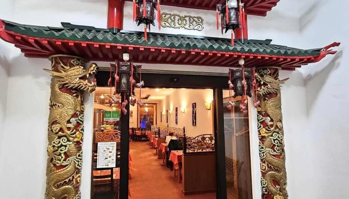 Cinska Restaurace U Zlateho Draka Vse - Masarykovo Nám. 1191
